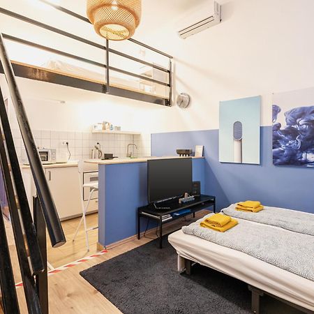 Cosy Studio In Central Party District W41 Blue บูดาเปสต์ ภายนอก รูปภาพ